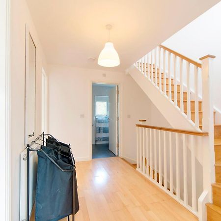 Pass The Keys 49 Byron Square Modern And Spacious 3 Bed Home With Free Parking 캠브리지 외부 사진