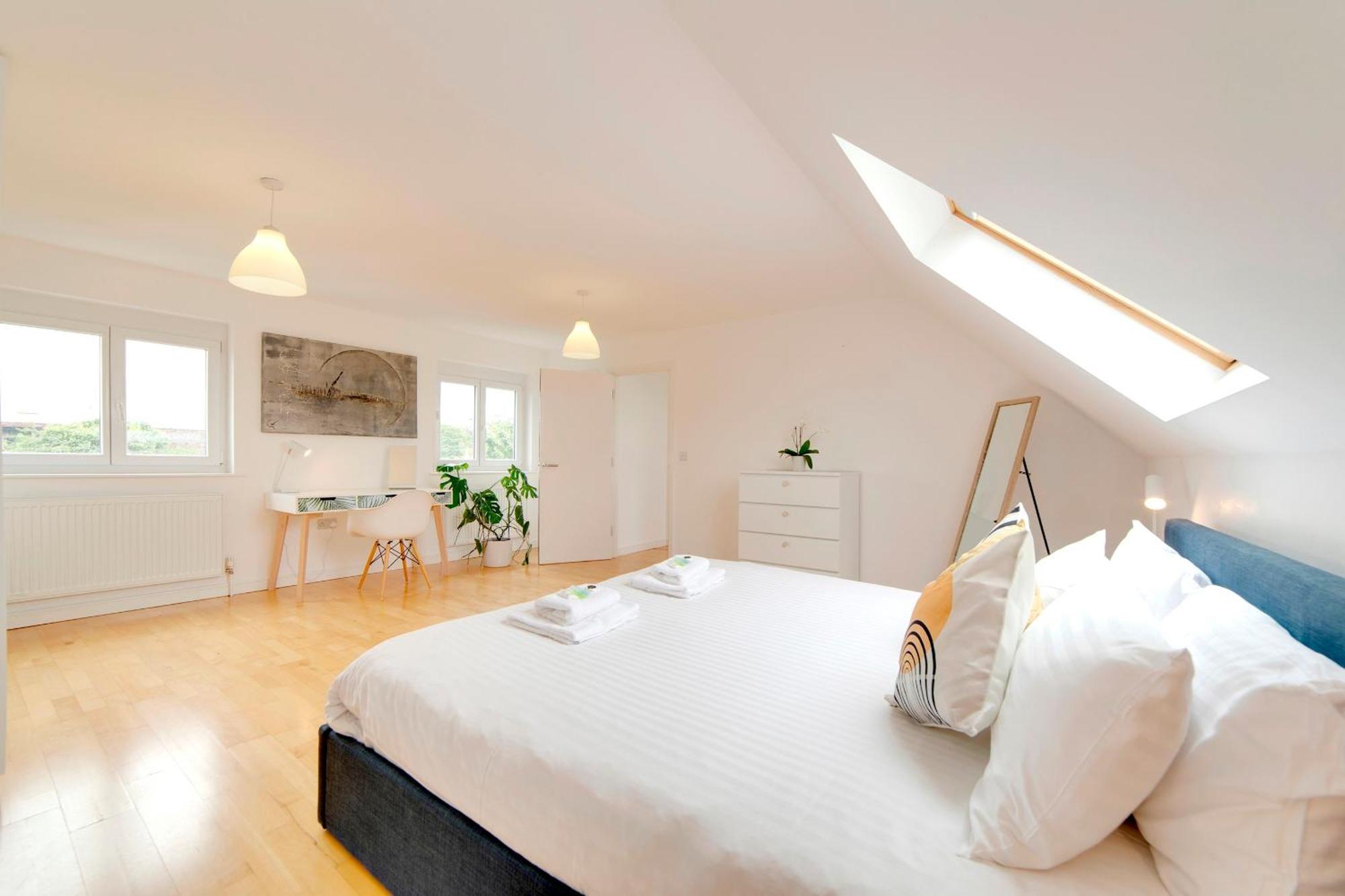 Pass The Keys 49 Byron Square Modern And Spacious 3 Bed Home With Free Parking 캠브리지 외부 사진