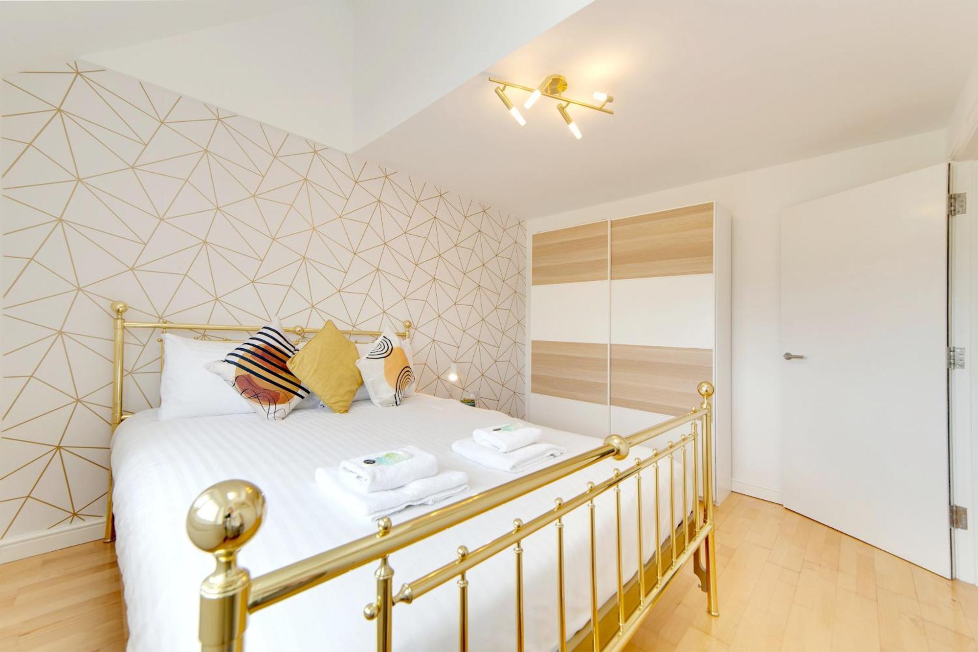 Pass The Keys 49 Byron Square Modern And Spacious 3 Bed Home With Free Parking 캠브리지 외부 사진
